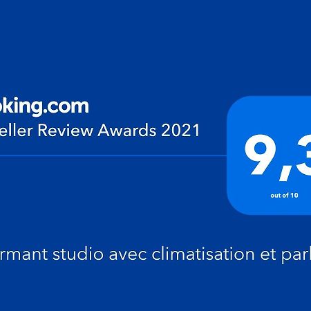 Charmant Studio Avec Climatisation Et Parking แปร์ปินญอง ภายนอก รูปภาพ